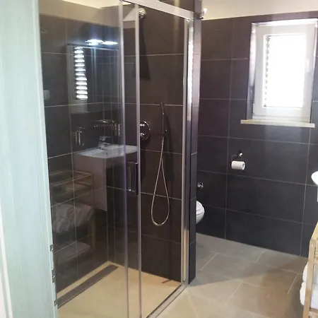 Apartment Diminic Melin * Cres