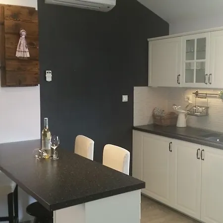 Apartment Diminic Melin Apartment Cres