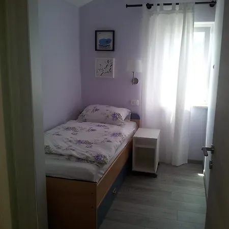 Apartment Diminic Melin Apartment *