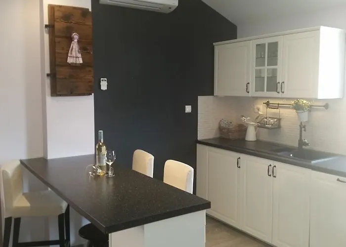 Diminic Melin Apartman Cres